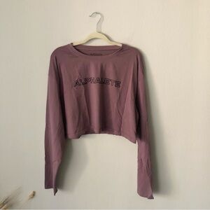 Alphalete Copped Long Sleeve Tee in a Purple color size XXXL